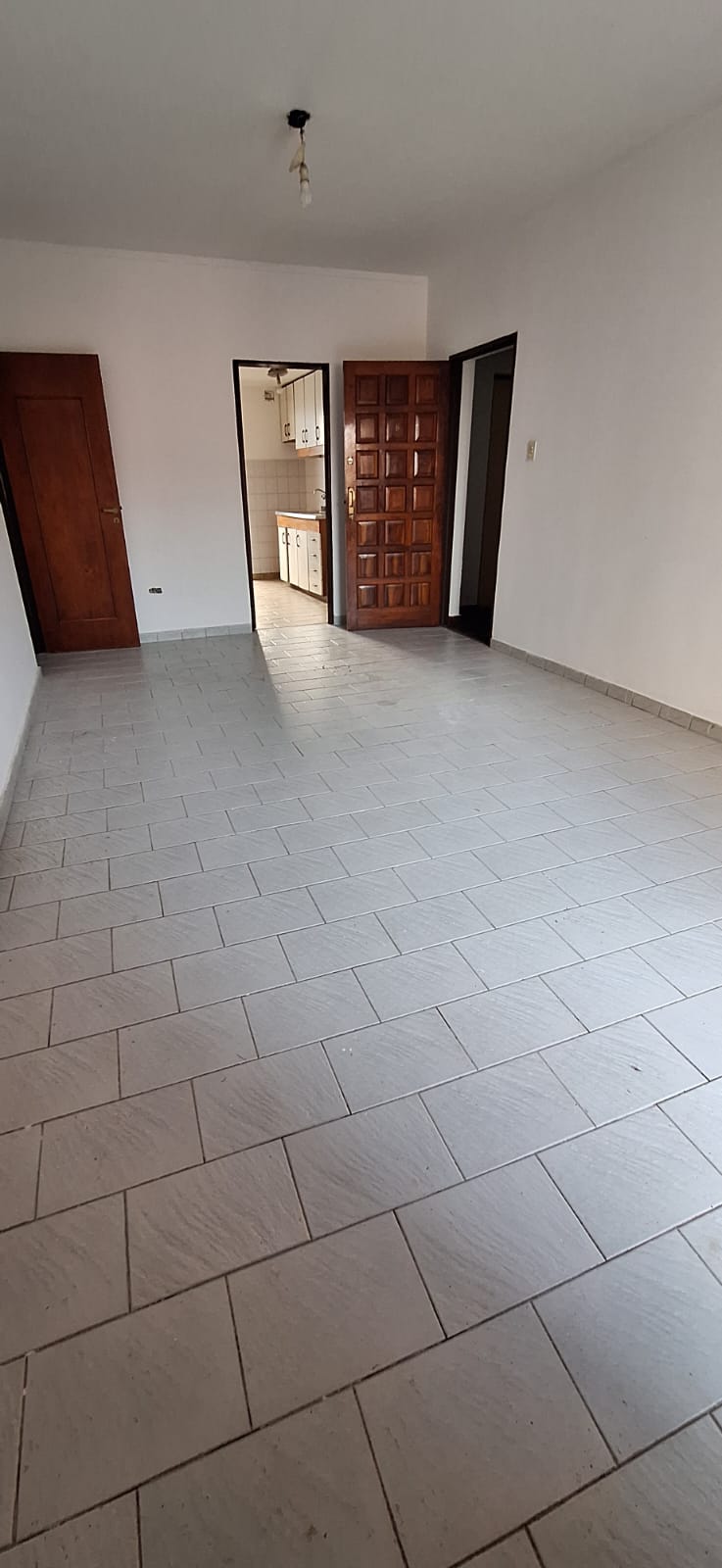 PRIMERO DE MAYO 1600